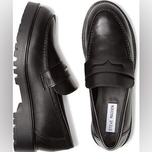 Steve Madden Black Loafers